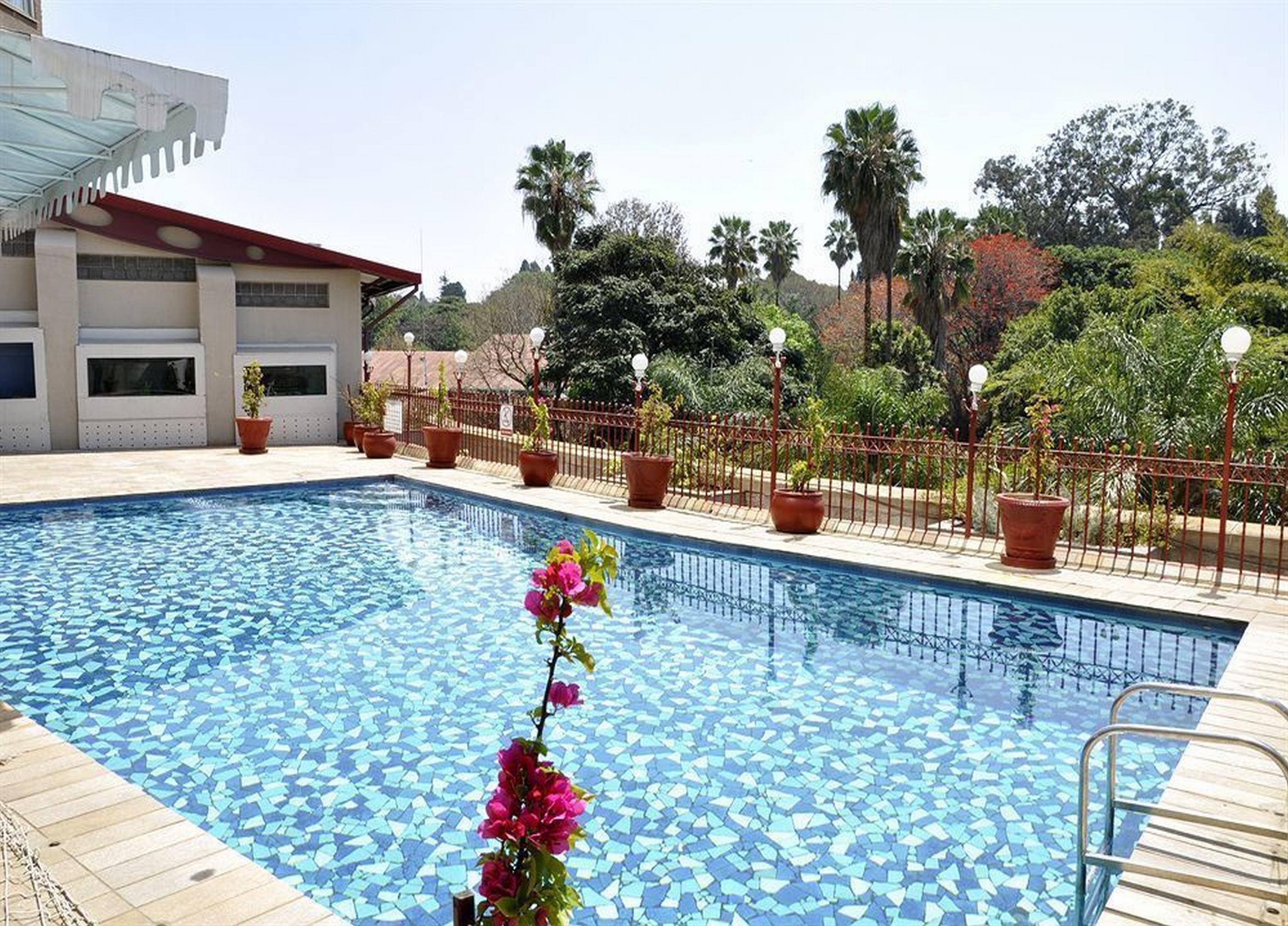 Monomotapa Hotel Harare Exterior photo